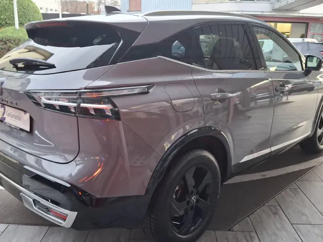 Nissan Qashqai 1.3 DIG-T Tekna 4x4