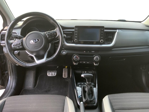 Vehicle image 5 Vehicle image 5