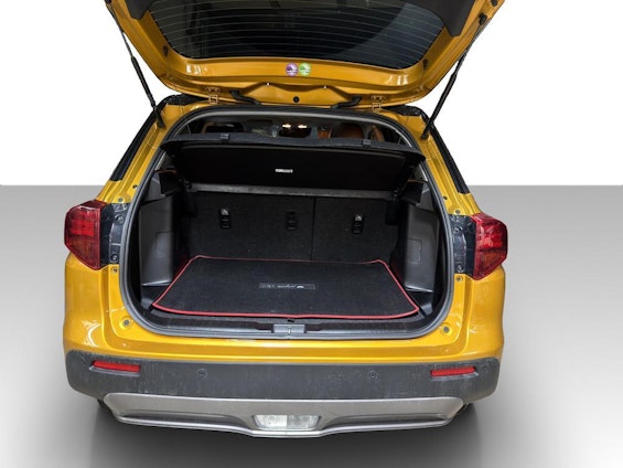 Vehicle image 9 Vehicle image 9