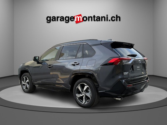 Vehicle image 3 Vehicle image 3