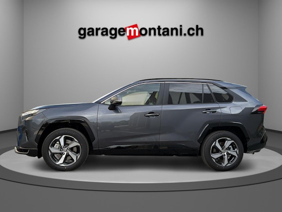 Vehicle image 4 Vehicle image 4