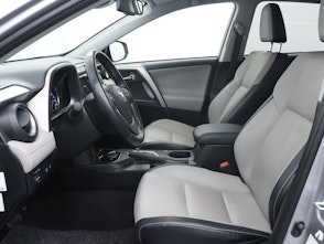 Vehicle image TOYOTA RAV4 2.5 HSD Sol Premium