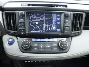 Vehicle image TOYOTA RAV4 2.5 HSD Sol Premium