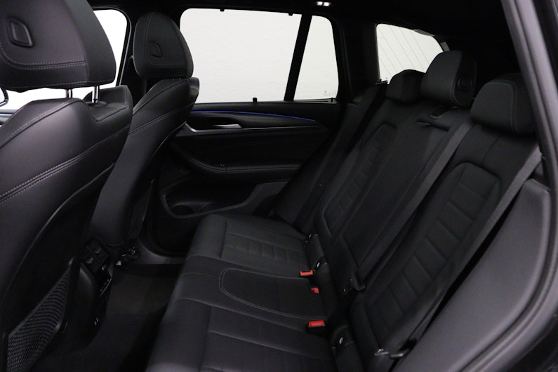 Vehicle image BMW X3