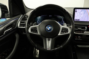 Vehicle image BMW X3 30e xDrive SAG