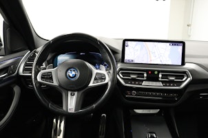 Vehicle image BMW X3 30e xDrive SAG