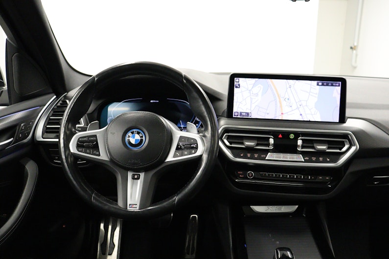 Vehicle image BMW X3