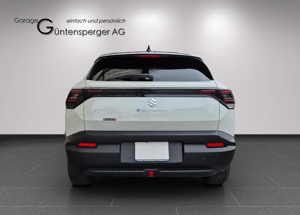 Vehicle image 3 Vehicle image 3