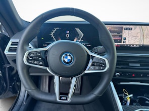 Vehicle image BMW i4 xDrive40