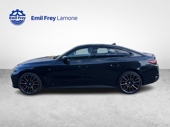 Vehicle image BMW i4