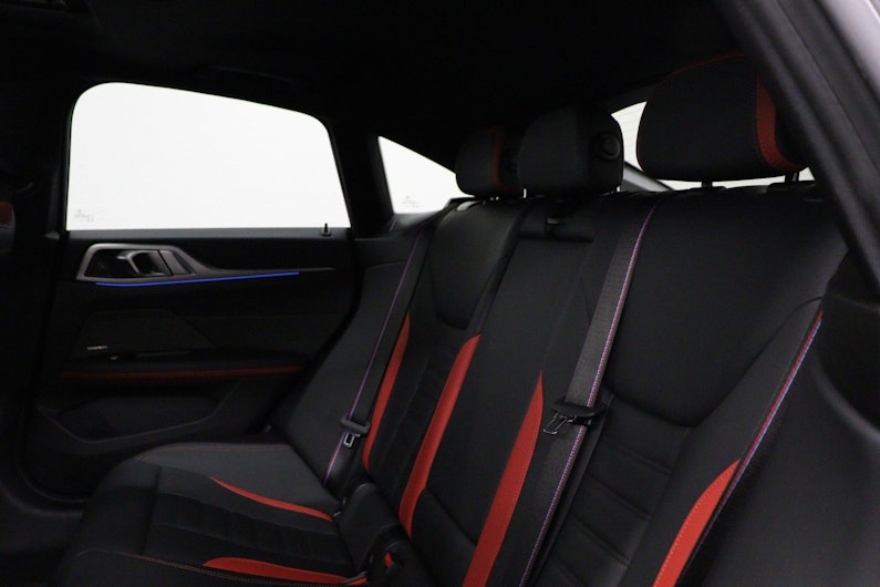 Vehicle image BMW i4