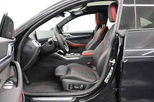 Vehicle image BMW i4 xDrive40