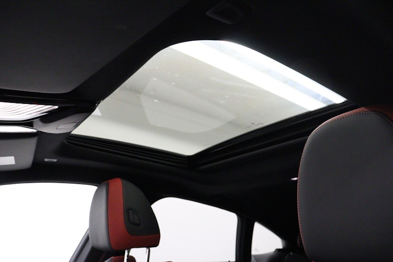 Vehicle image BMW i4