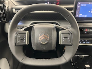 Vehicle image CITROEN e-C3 Aircross Max