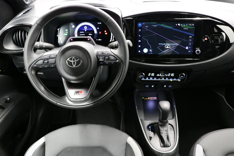 Vehicle image TOYOTA AYGO X