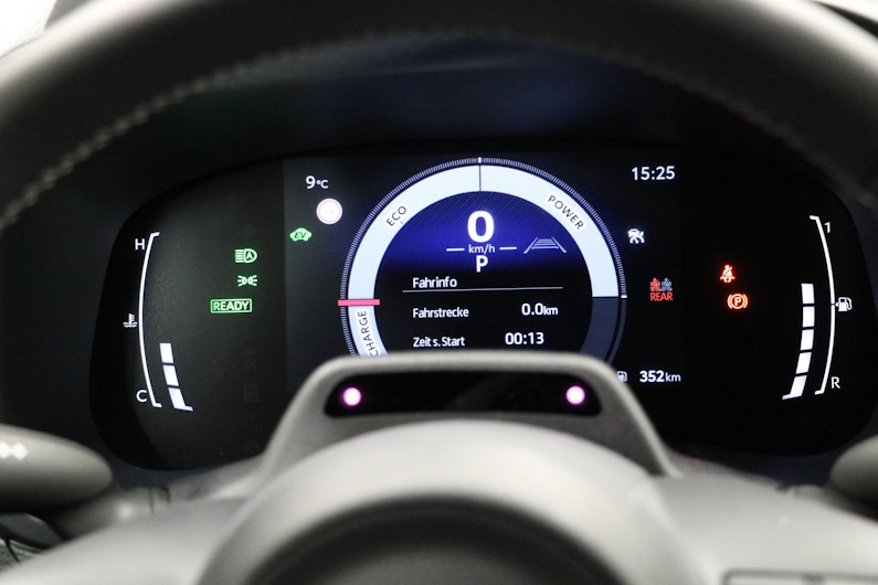 Vehicle image TOYOTA AYGO X