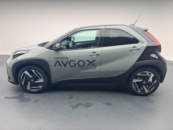 Vehicle image TOYOTA AYGO X