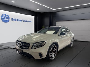 Vehicle image MERCEDES-BENZ GLA 250 4MATIC Urban
