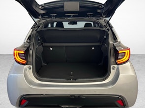 Vehicle image TOYOTA Yaris 1.5 VVT-i HSD Premium