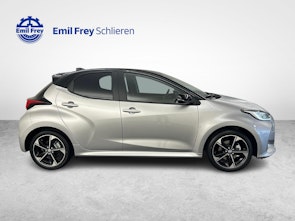 Vehicle image TOYOTA Yaris 1.5 VVT-i HSD Premium