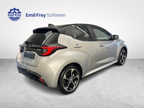 Vehicle image TOYOTA Yaris 1.5 VVT-i HSD Premium