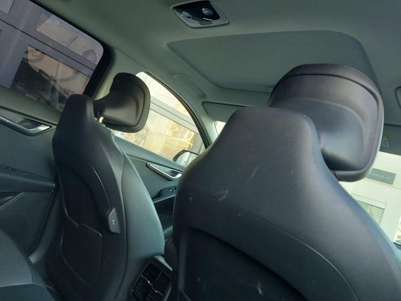 Vehicle image 21 Vehicle image 21