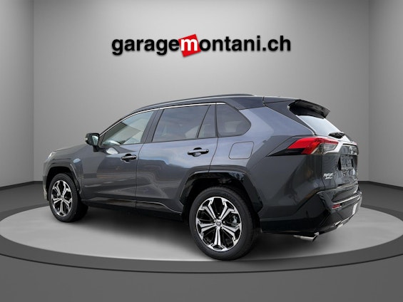 Vehicle image 3 Vehicle image 3