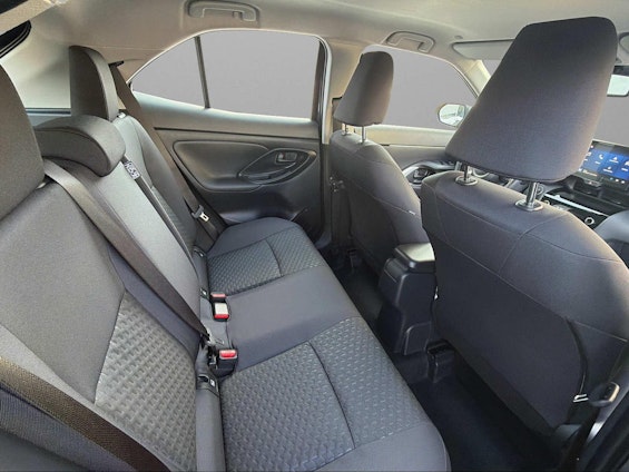 Vehicle image 7 Vehicle image 7