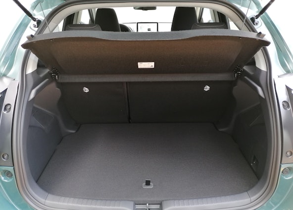 Vehicle image 8 Vehicle image 8