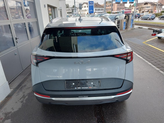 Vehicle image 10 Vehicle image 10