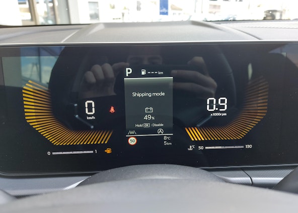 Vehicle image 17 Vehicle image 17