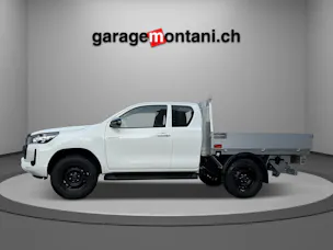 Toyota Hilux Extra Cab.-Chassis 2.4 D-4D 150 Comfort