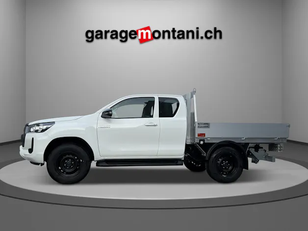 Toyota Hilux Extra Cab.-Chassis 2.4 D-4D 150 Comfort
