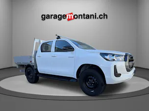 Toyota Hilux Double Cab.-Chassis 2.4 D-4D 150 Comfort