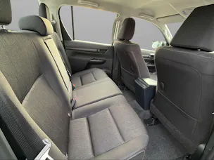 Toyota Hilux Double Cab.-Pick-up 2.4 D-4D 150 Comfort