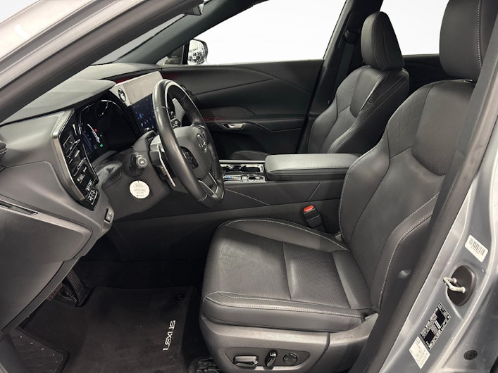 Vehicle image LEXUS RX