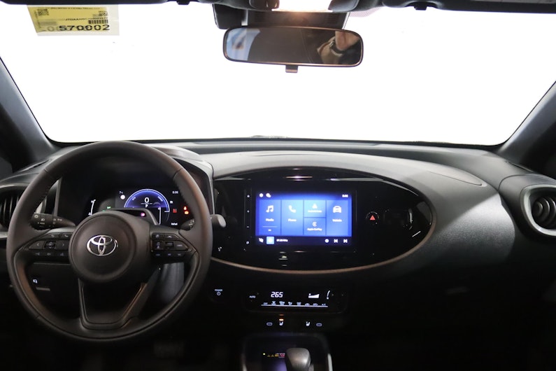 Vehicle image TOYOTA AYGO X