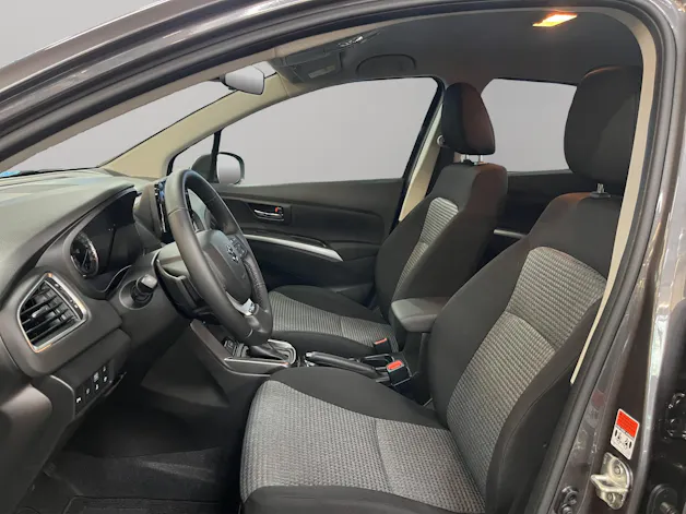Suzuki S-Cross 1.5 Compact+ Hybrid 4x4