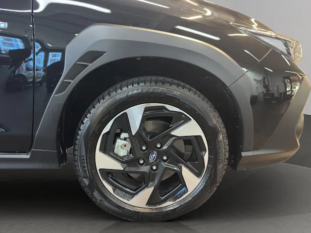 Subaru Crosstrek 2.0i e-Boxer Swiss Plus