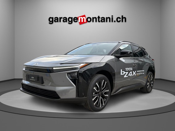 First vehicle image First vehicle image