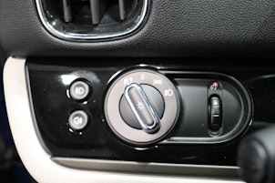 Vehicle image MINI Countryman F60 1.5i Cooper S E ALL4