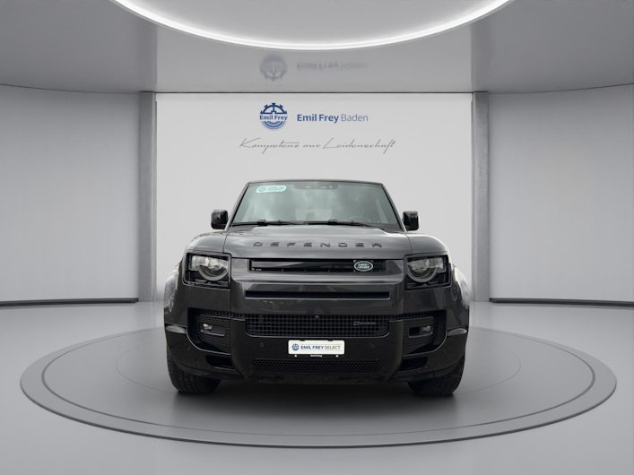 Vehicle image LAND ROVER DEFENDER