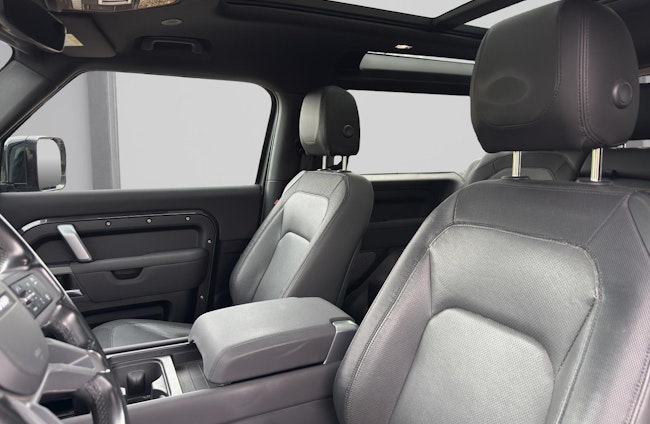 Vehicle image 6 Vehicle image 6