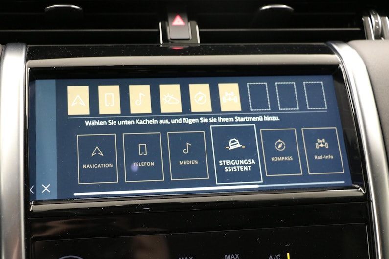 Vehicle image LAND ROVER DISCOVERY SPORT