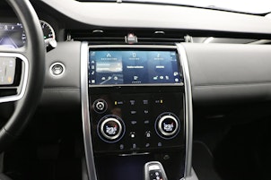 Vehicle image LAND ROVER Discovery Sport 2.0 SD4 200 SE