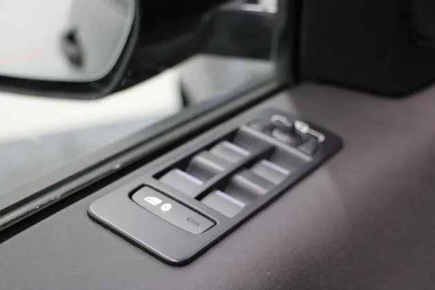 Land Rover Discovery Sport 2.0 SD4 200 SE