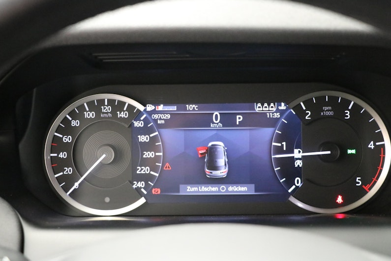 Vehicle image LAND ROVER DISCOVERY SPORT