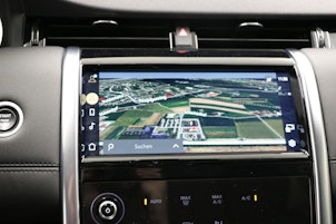 Vehicle image LAND ROVER Discovery Sport 2.0 SD4 200 SE