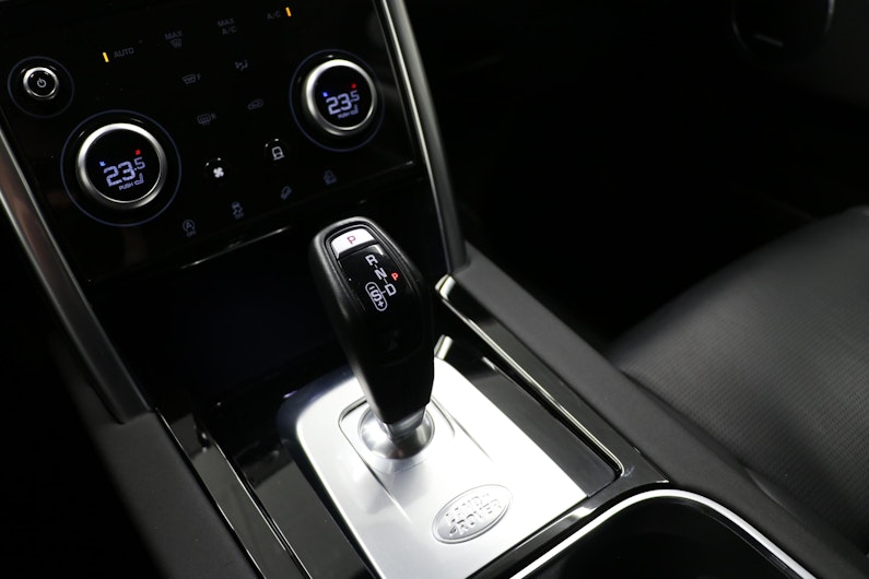 Vehicle image LAND ROVER DISCOVERY SPORT