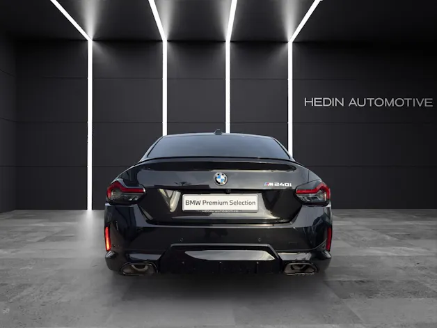 BMW M240i xDrive Coupé